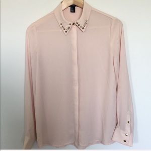 NWOT‼️Forever 21 Embellished Collar Blouse